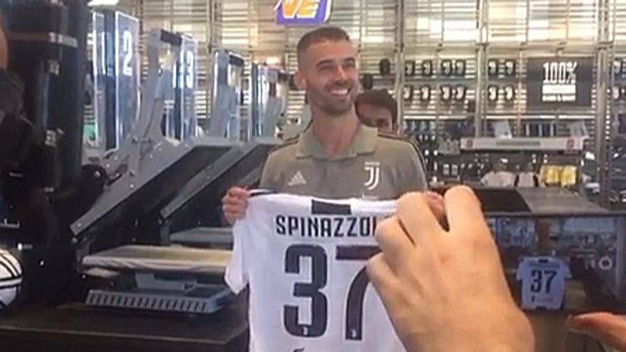 Maglia Home Juventus LEONARDO SPINAZZOLA Maglia Home Juventus LEONARDO SPINAZZOLA